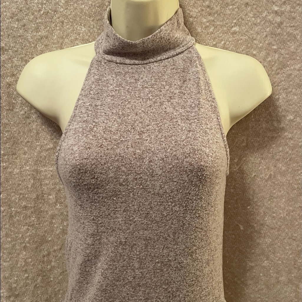 Pullover “Turtle Tank”